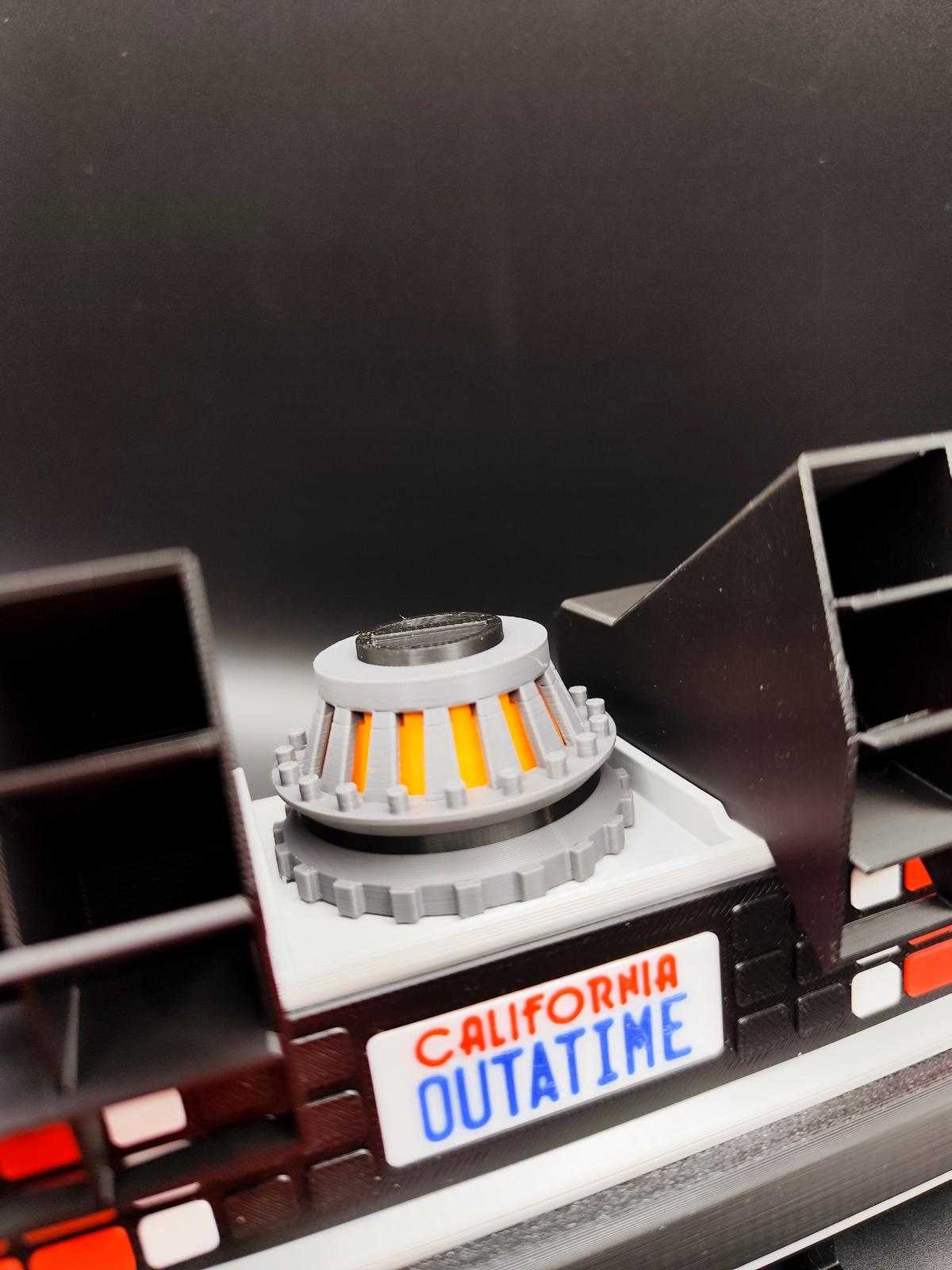 Wieszak na klucze DeLorean – Back to the Future Edition