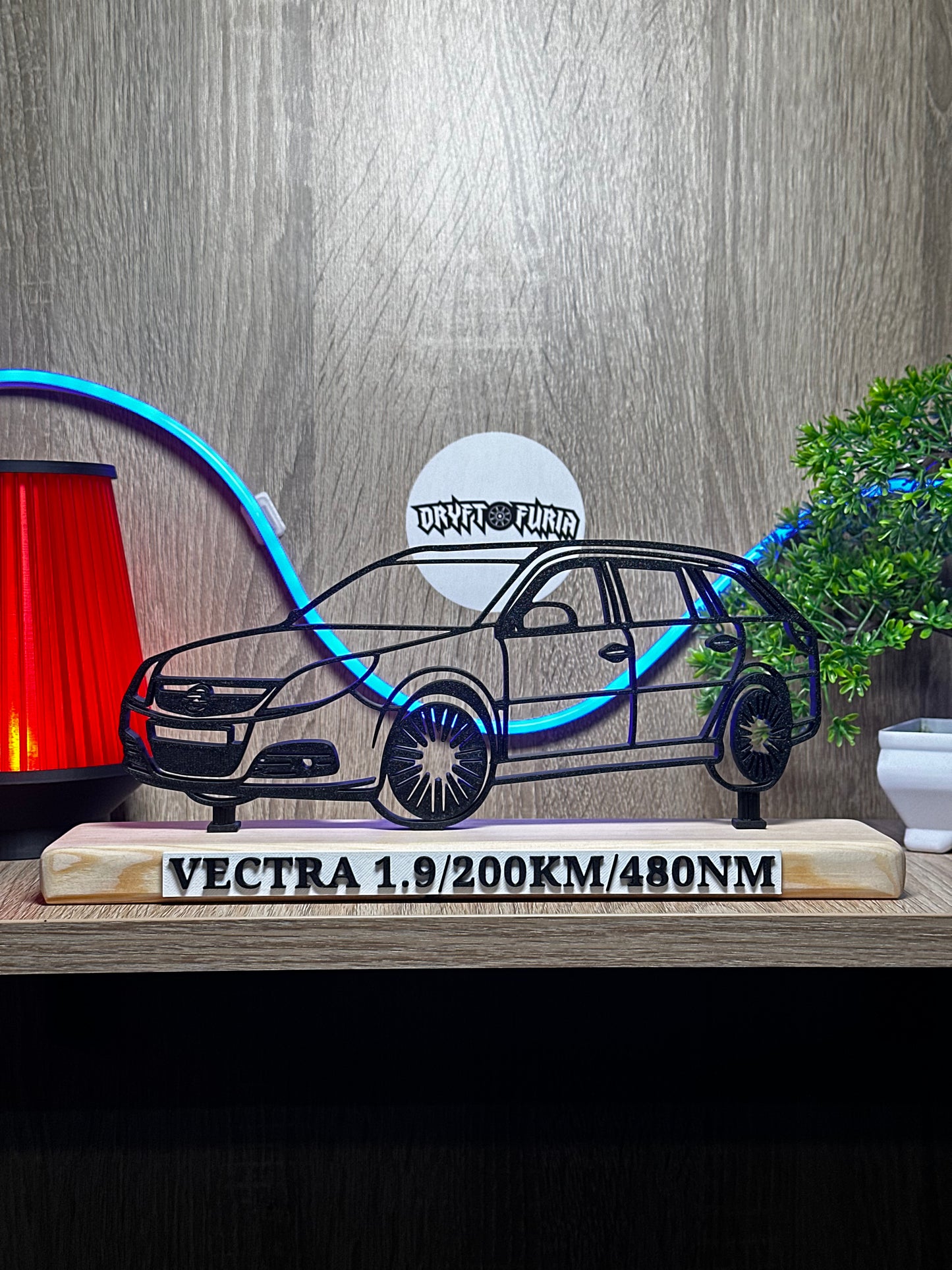 Statuetka z Twoim Samochodem/Motocyklem i nie tylko – Unikalna i Personalizowana
