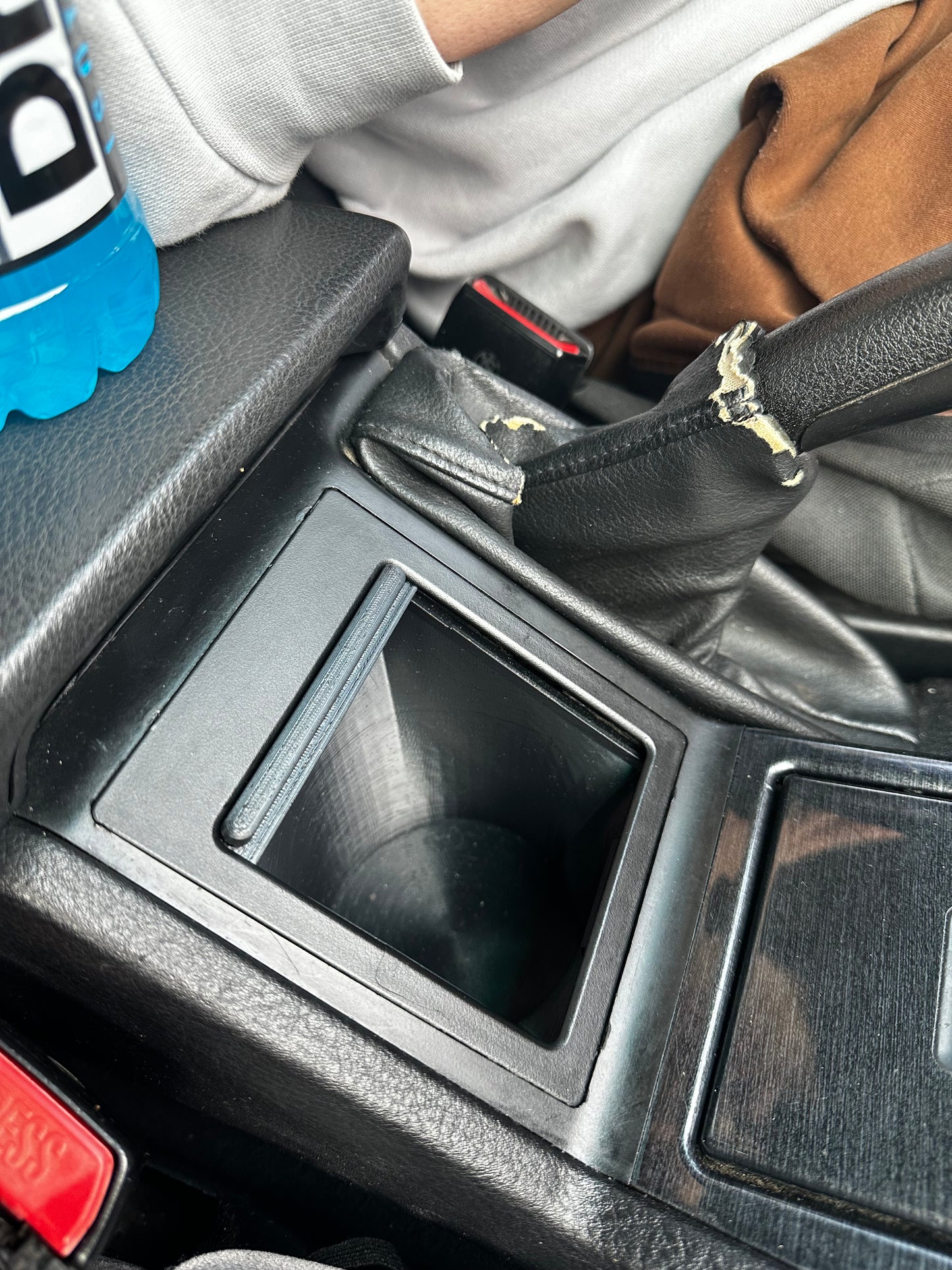 BMW E39 UCHWYT NA NAPOJE/KUBKI/CUP HOLDER